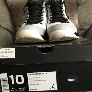 Air Jordan 9 Retro Baron